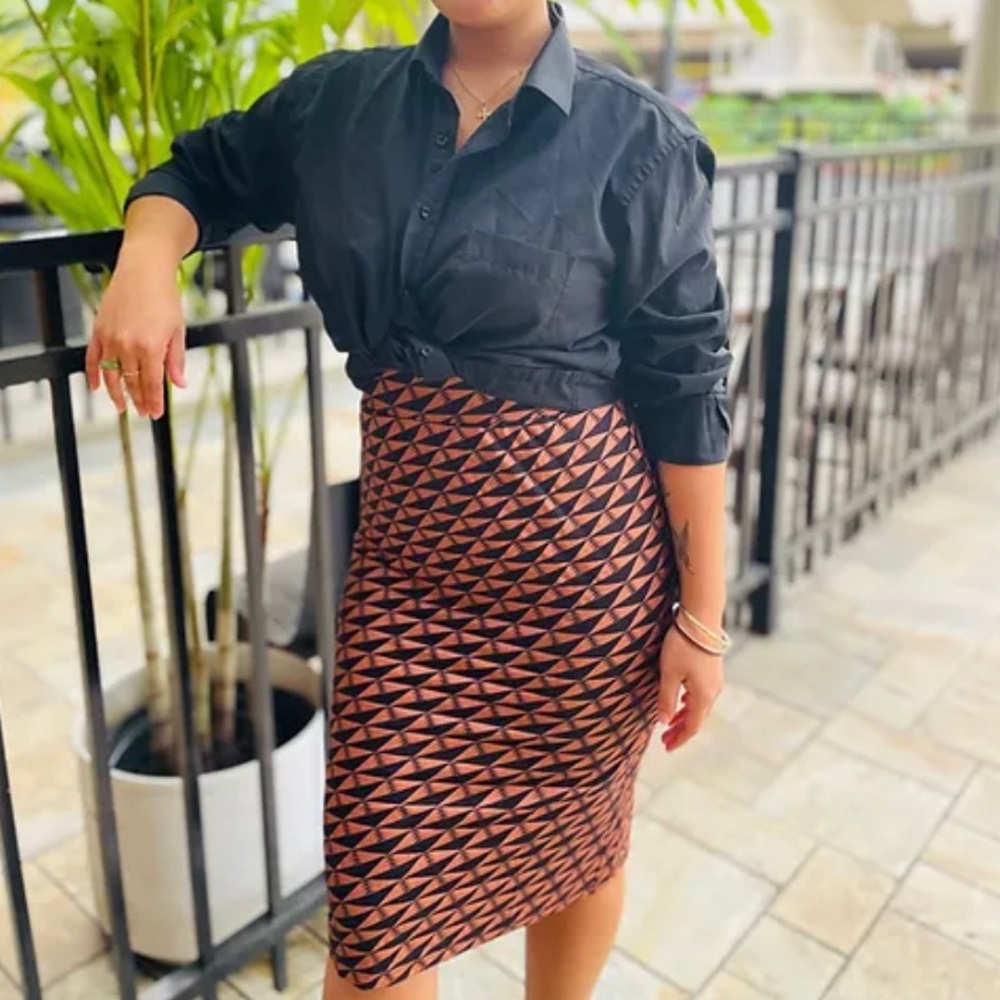 Kamohoaliʻi pencil skirt